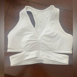 Alphalete stratus white Sports Bra